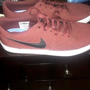 Sb Nikes